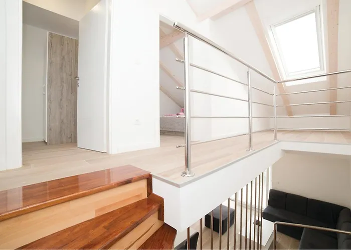 Apartment Three-bedroom In Trogir